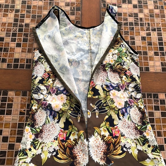 Zara Floral Kaleidoscope Romper - Picture 6 of 10